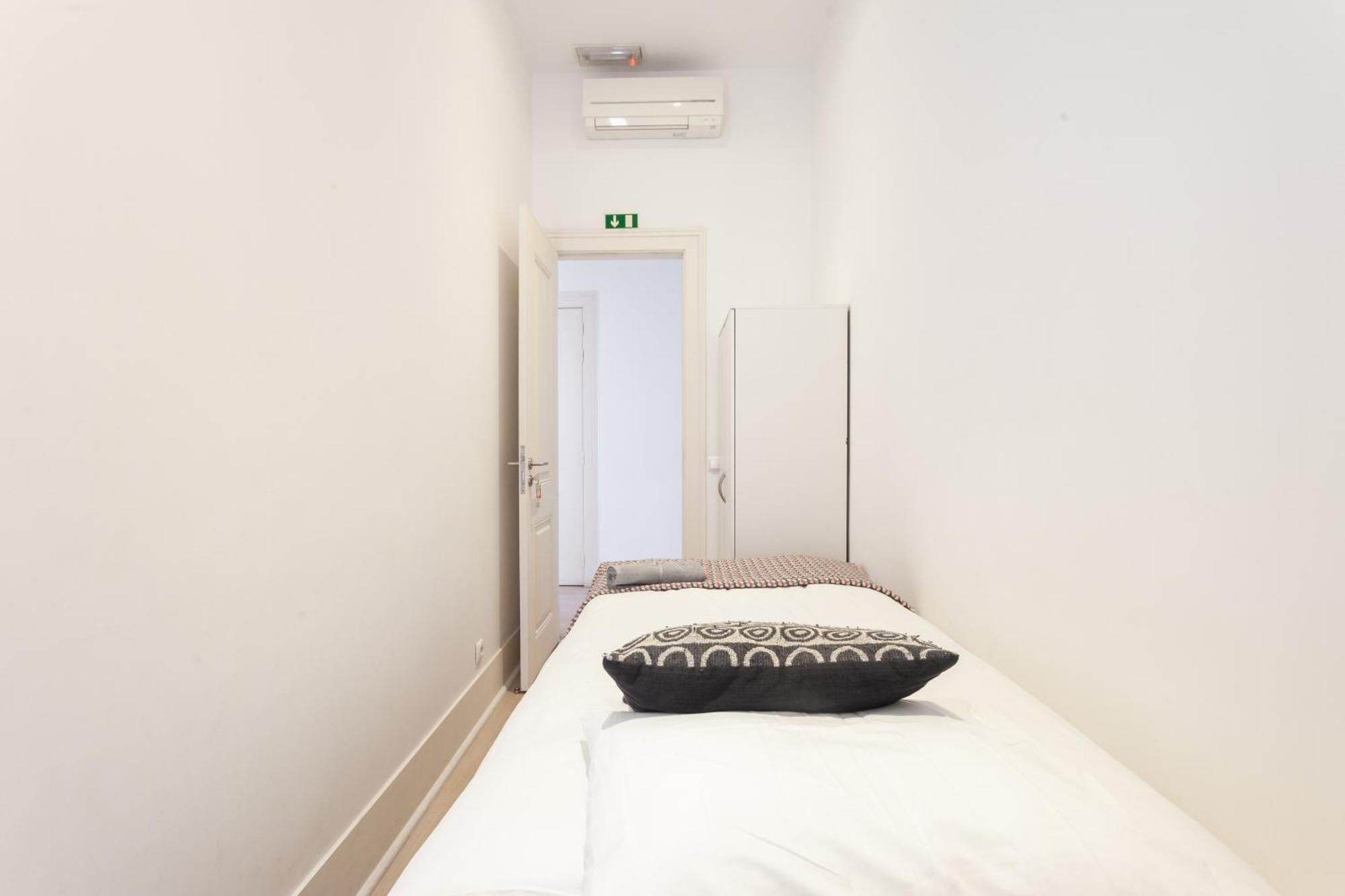 Avenida Liberdade Guesthouse Лиссабон Экстерьер фото