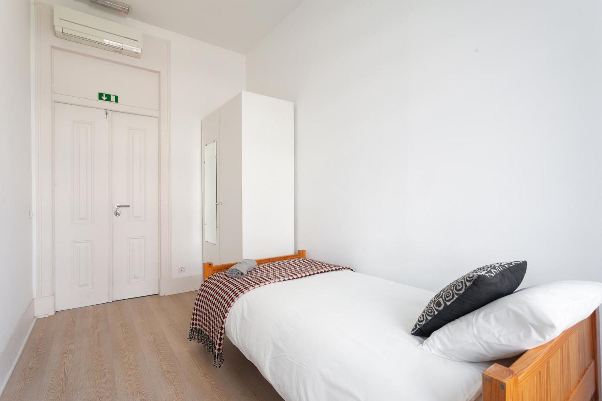 Avenida Liberdade Guesthouse Лиссабон Экстерьер фото